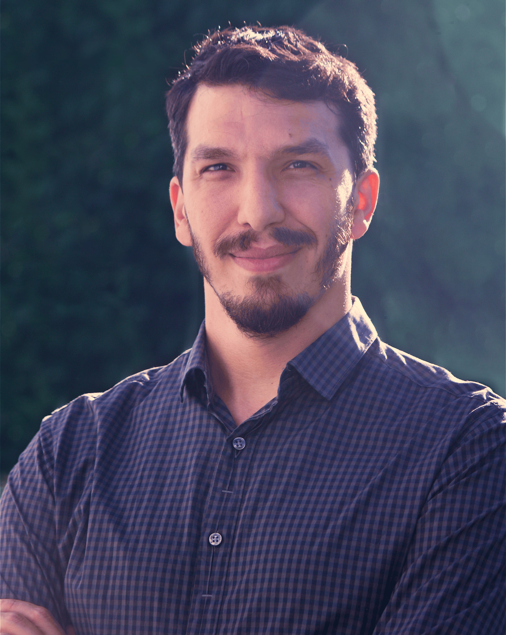 Juan Barragan - Headshot (1)-1